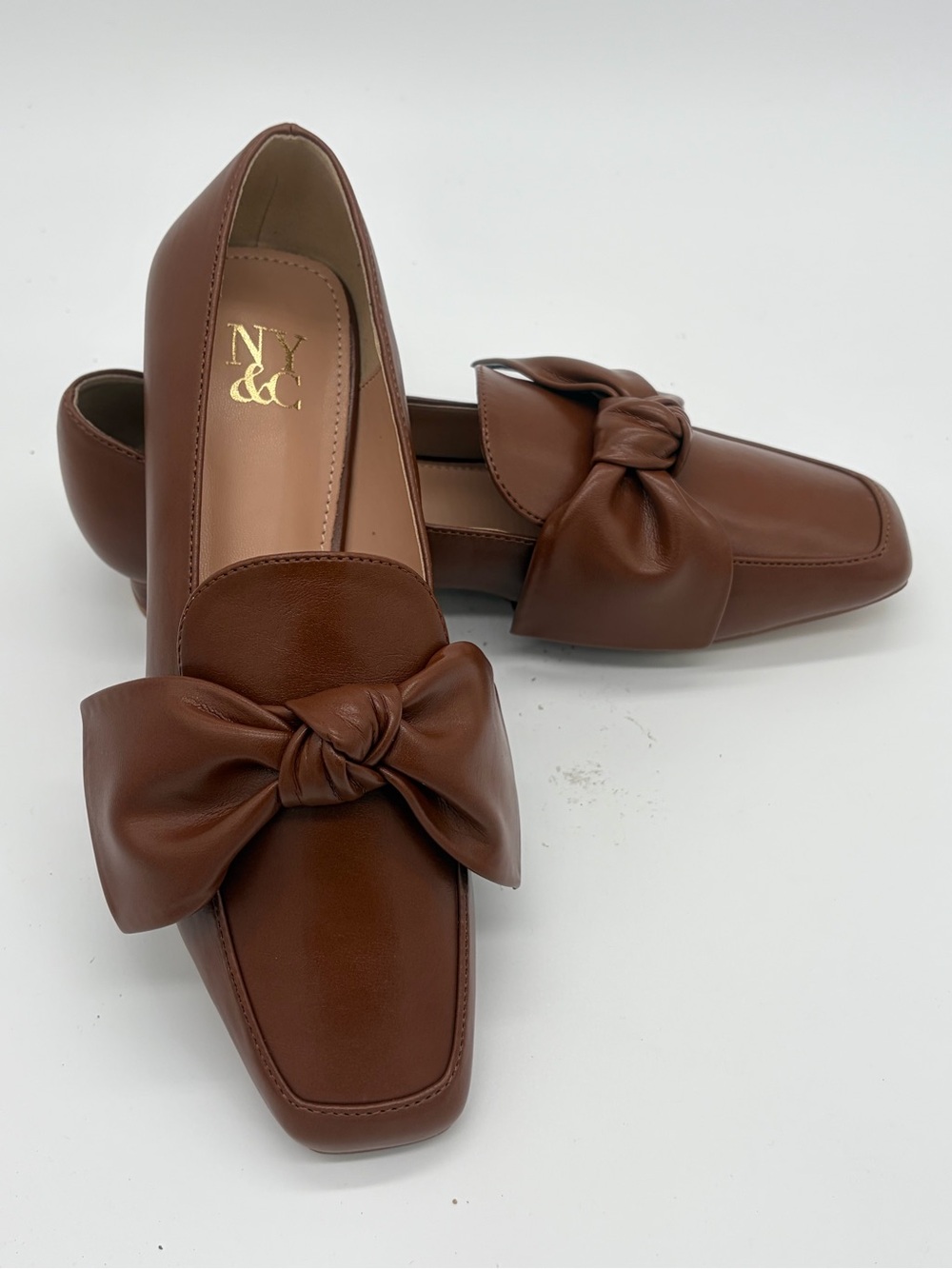 New York & Company Tan Bow-Trim Women's Loafers New without Box
